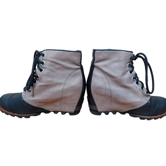 Sorel Women's Lace Up Wedge Ankle Boots Brown Black Canvas Leather Size 6.5 - Picture 3 of 10